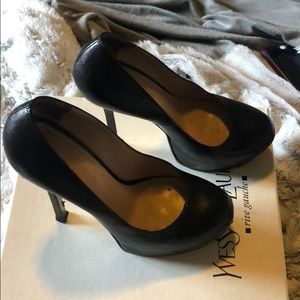 Classic YSL pumps